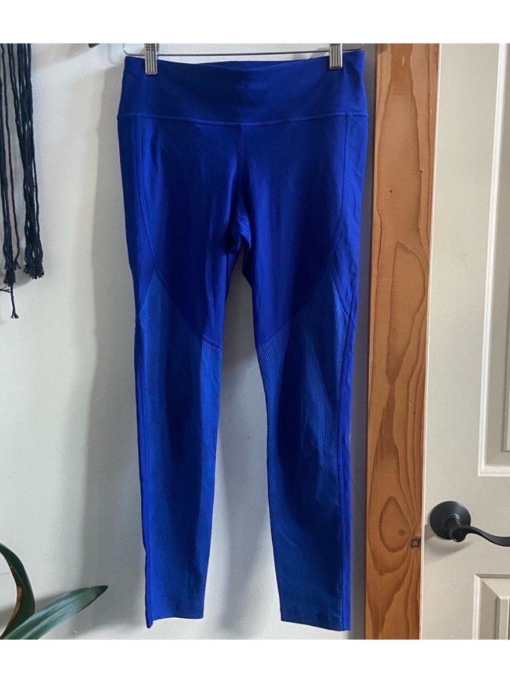 ☀️ Under Armour ☀️ royal blue workout leggings